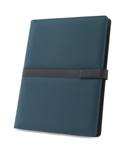 SANDERSON FOLDER. Φάκελος A4 από PU (50% ανακυκλωμένο) με μαγνητικό κλείσιμο και σημειωματάριο με σελίδες με γραμμές